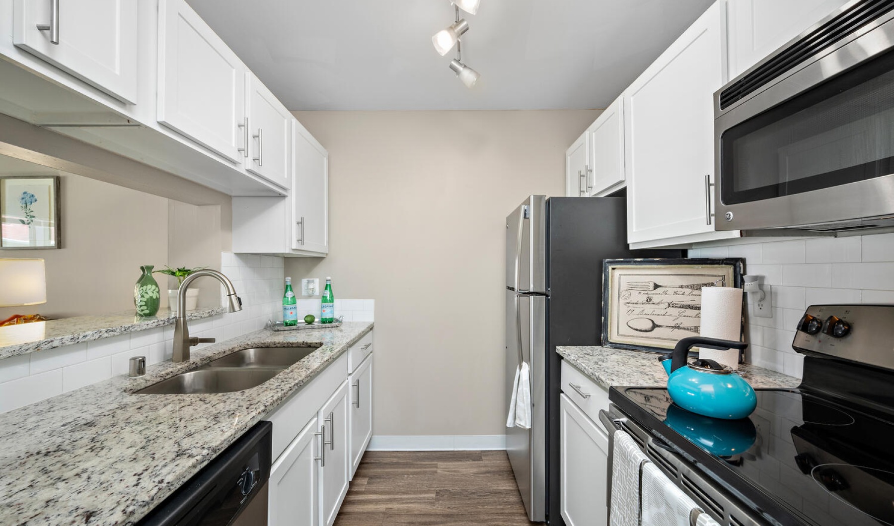 Find your Burnsville apartment kitchen with ample counter-space and modern appliances