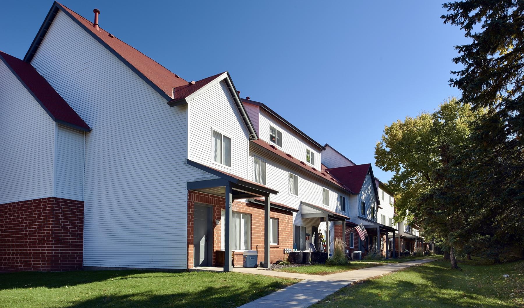 Apartments in Burnsville Southwind Village